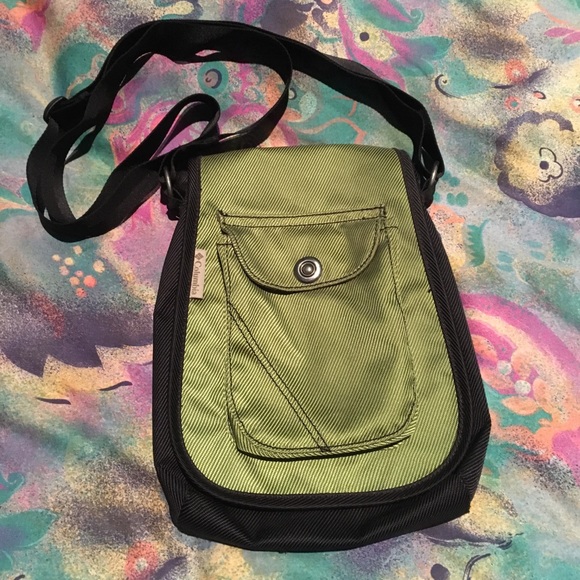 columbia crossbody bag